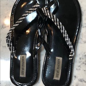 Steve Madden flip flops
